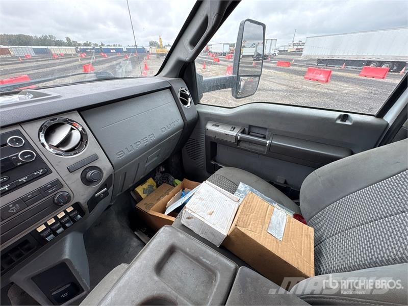 Ford F-650 4x2 Rollback Truck Recovery vozila