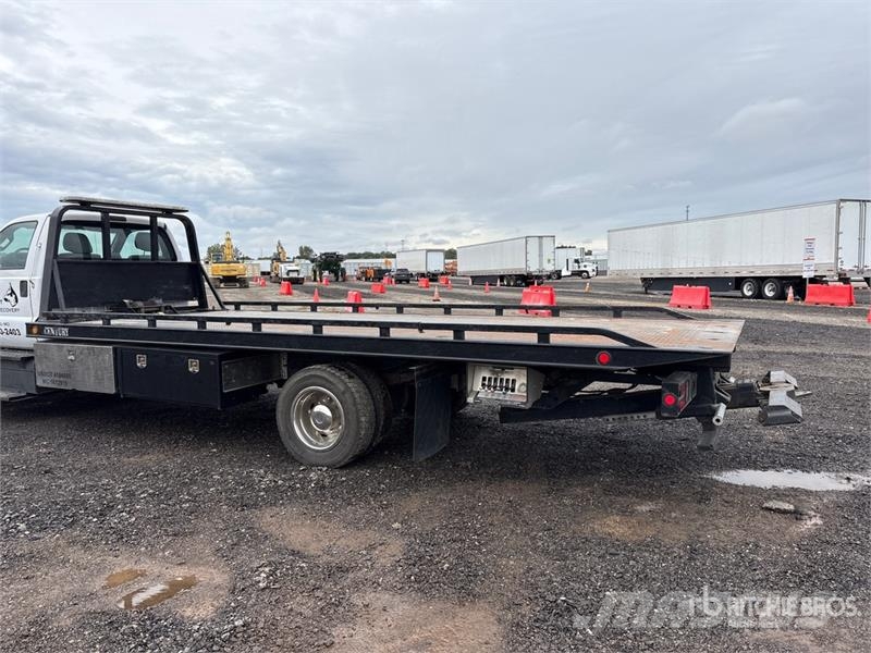 Ford F-650 4x2 Rollback Truck Recovery vozila