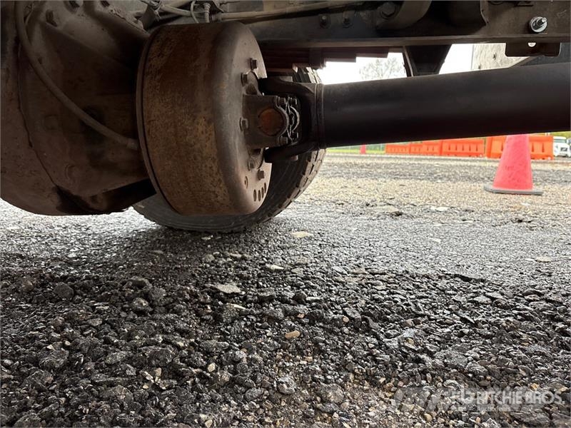 Ford F-650 4x2 Rollback Truck Recovery vozila