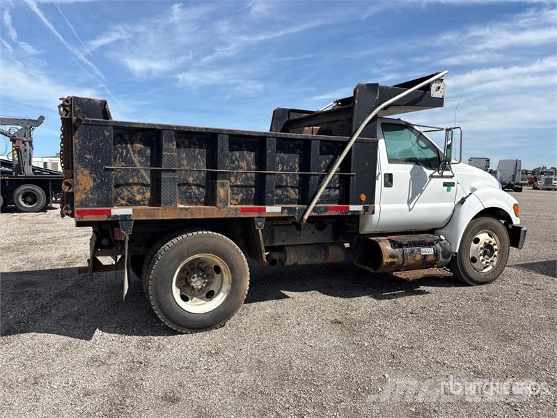 Ford F-650 4x2 S/A Dump Truck Tippbilar