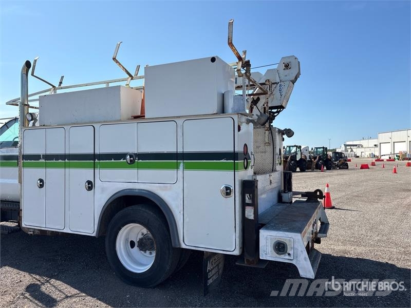 Ford F-650 4x2 Service Truck 都市/通用型車輛
