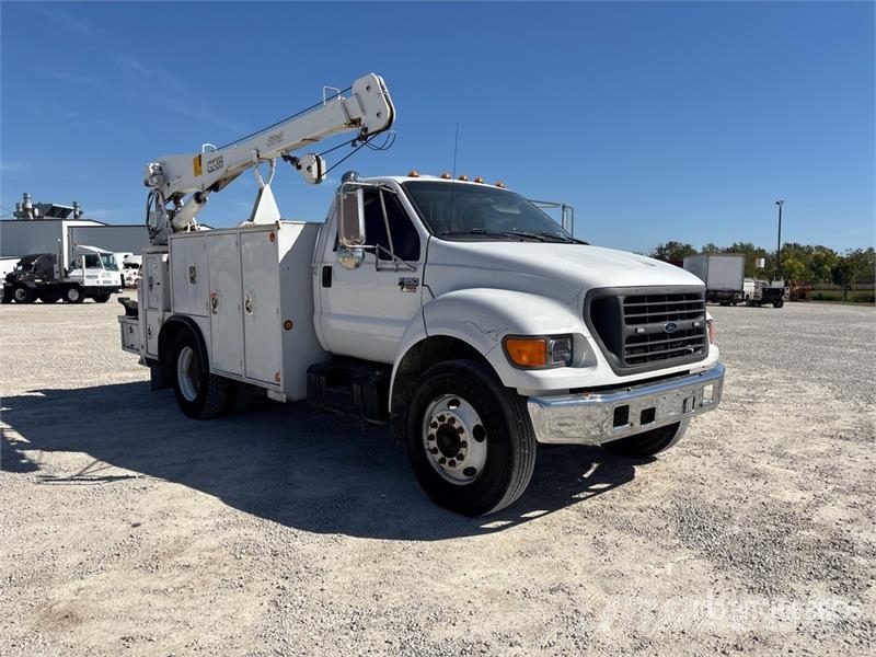Ford F-650 4x2 Service Truck Vehículos municipales multiusos