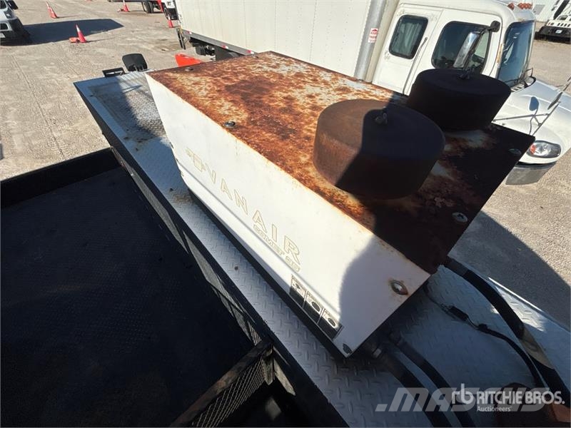 Ford F-650 4x2 Service Truck Vehículos municipales multiusos