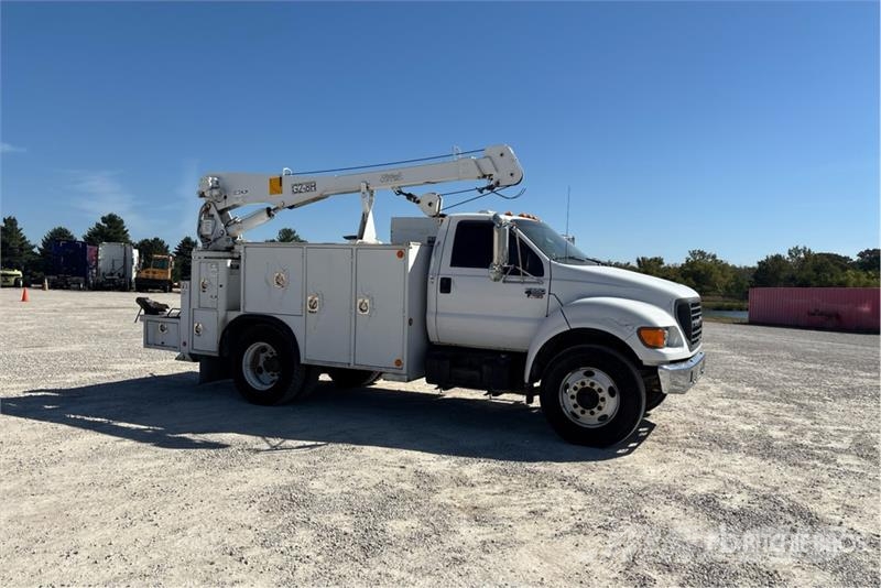 Ford F-650 4x2 Service Truck Vehículos municipales multiusos