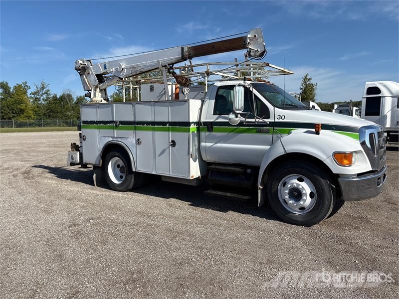 Ford F-650 4x2 Service Truck 都市/通用型車輛