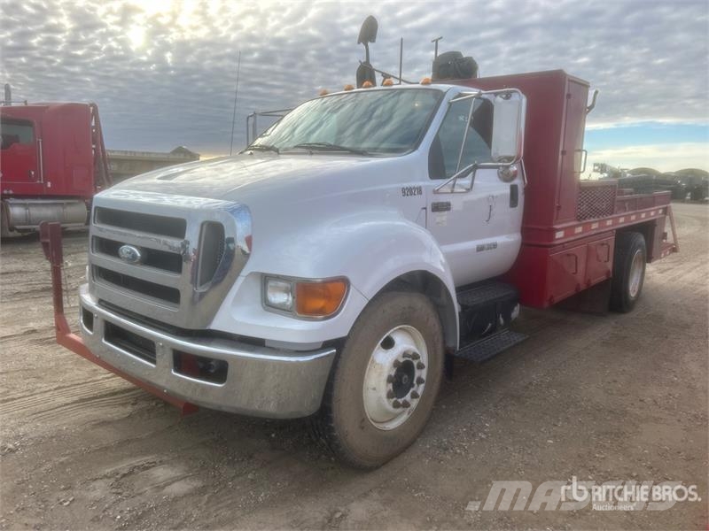 Ford F-650 4x2 Utility Truck Prekucniki