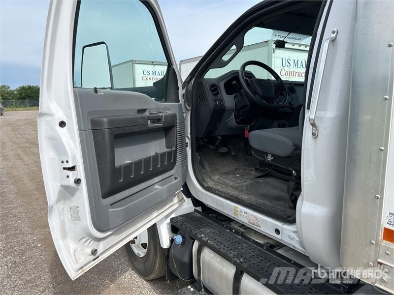 Ford F-650 4x2 Van Truck Φορτηγά Κόφα