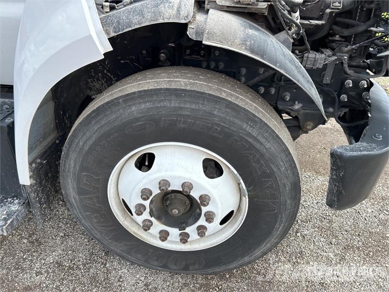 Ford F-650 4x2 Van Truck Φορτηγά Κόφα