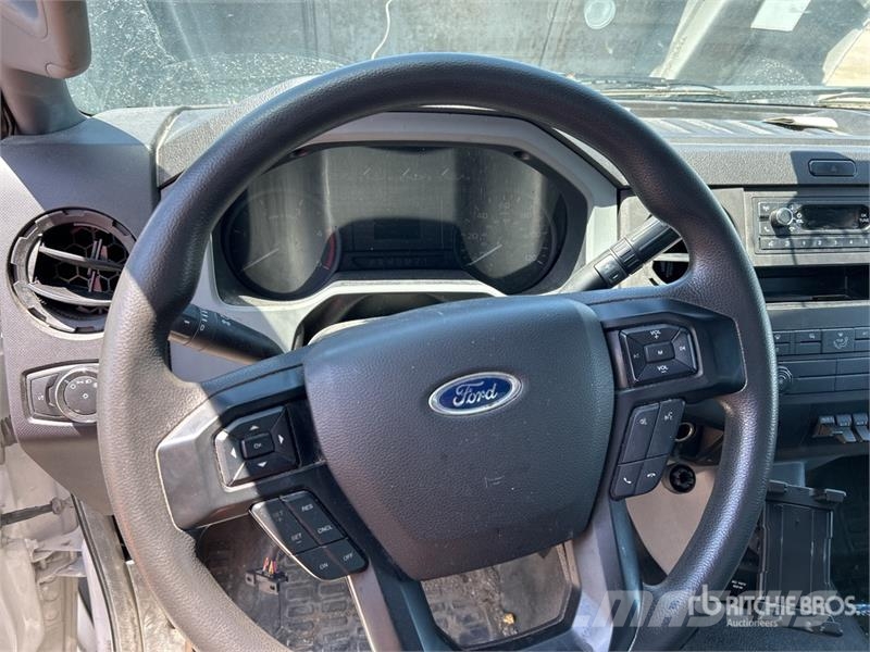 Ford F-650 4x2 Van Truck Φορτηγά Κόφα