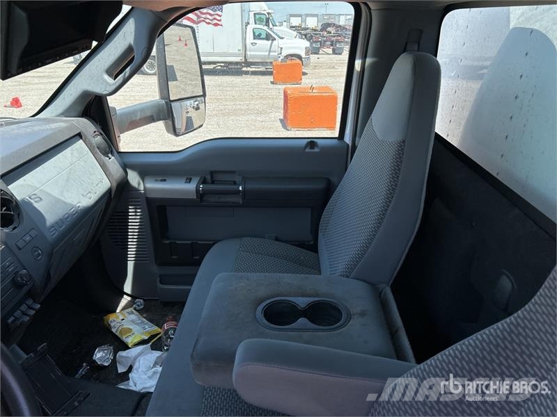 Ford F-650 4x2 Van Truck Φορτηγά Κόφα