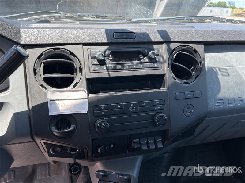 Ford F-650 4x2 Van Truck Φορτηγά Κόφα