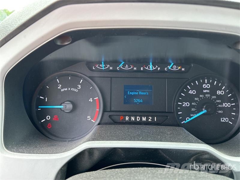 Ford F-650 4x2 Van Truck (Inoperable) Φορτηγά Κόφα