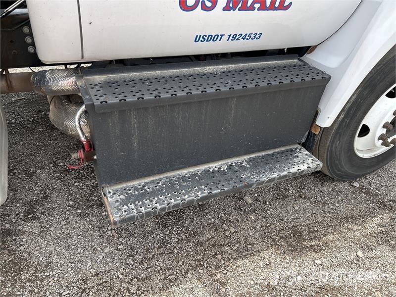 Ford F-650 4x2 Van Truck (Inoperable) Φορτηγά Κόφα