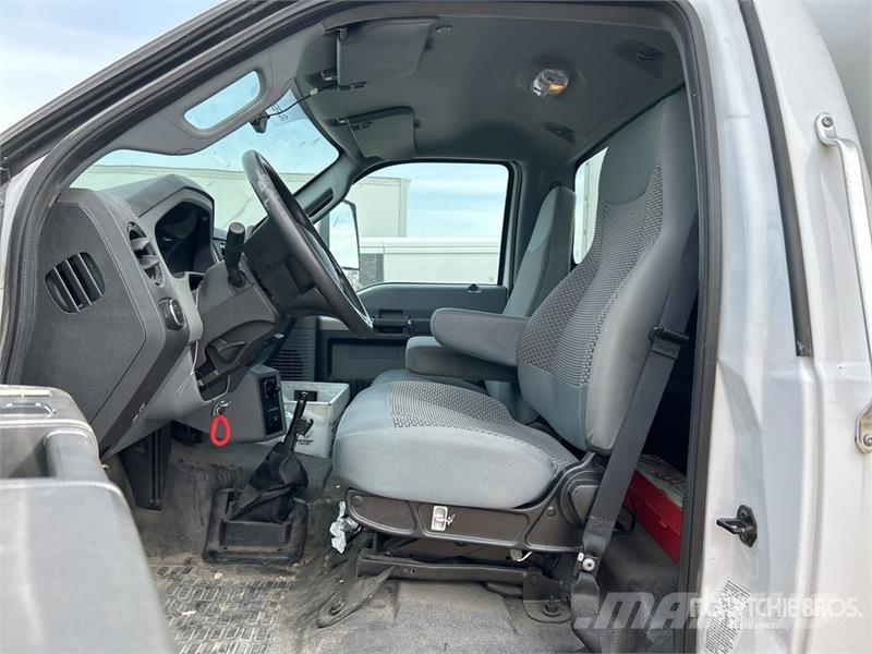 Ford F-650 4x2 Van Truck Φορτηγά Κόφα