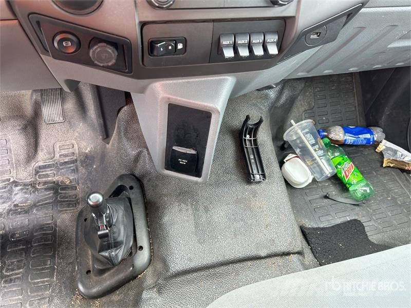 Ford F-650 4x2 Van Truck (Inoperable) Φορτηγά Κόφα