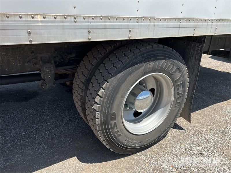 Ford F-650 4x2 Van Truck Φορτηγά Κόφα