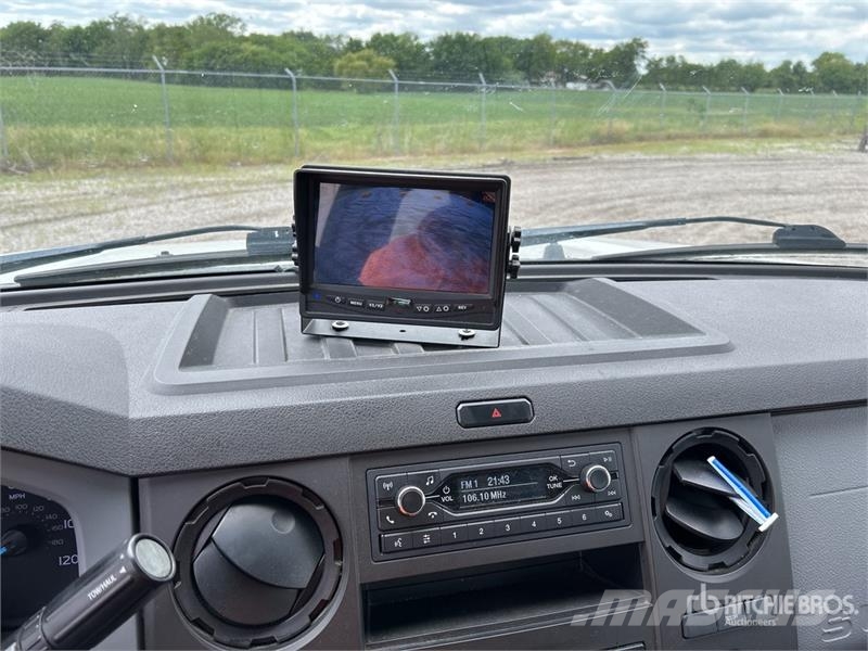 Ford F-650 4x2 Van Truck (Inoperable) Φορτηγά Κόφα