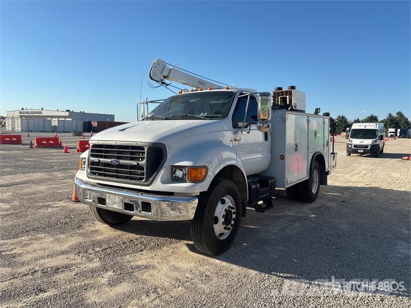 Ford F-650 Service Truck Комунальні автомобілі / автомобілі загального призначення
