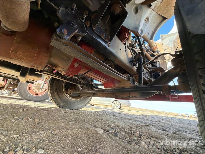 Ford F-650 XL 4x2 Flatbed Truck Tovornjaki s kesonom/platojem