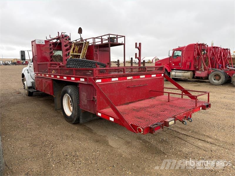 Ford F-650 XL 4x2 Flatbed Truck (Inoperable) Flatbed kamyonlar