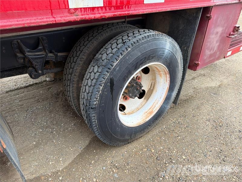 Ford F-650 XL 4x2 Flatbed Truck (Inoperable) Flatbed kamyonlar