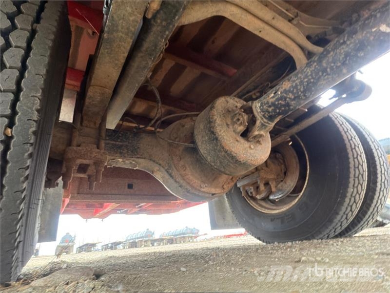 Ford F-650 XL 4x2 Flatbed Truck (Inoperable) Flatbed kamyonlar