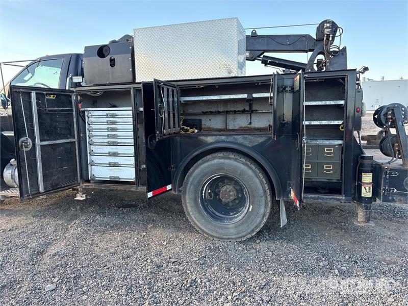 Ford F-750 Pick up/Dropside