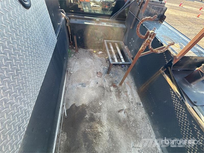 Ford F-750 Pick up/Dropside