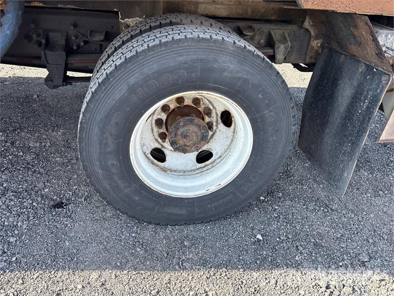 Ford F-750 Mobil fúró teherautók