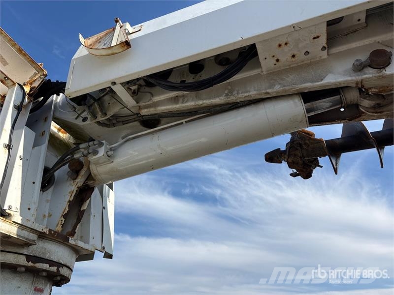 Ford F-750 Mobil fúró teherautók