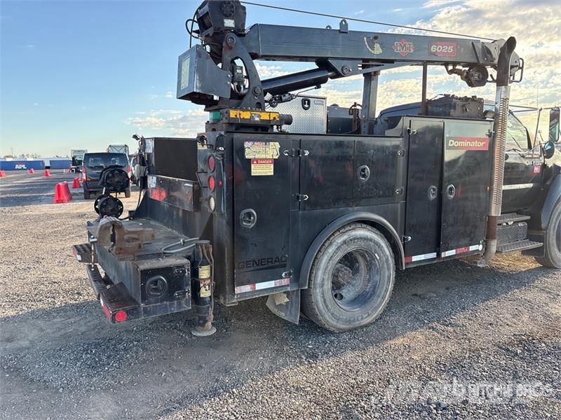 Ford F-750 Pick up/Dropside