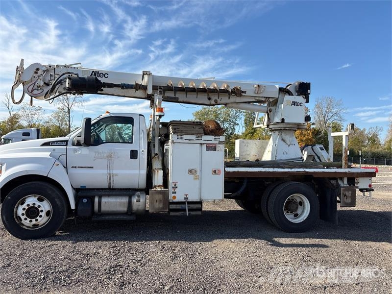 Ford F-750 Mobil fúró teherautók