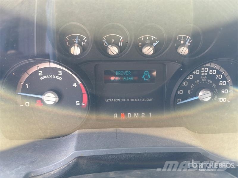 Ford F-750 Mobil fúró teherautók