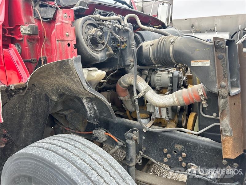 Ford F-750 4x2 Service Truck Komunalna vozila