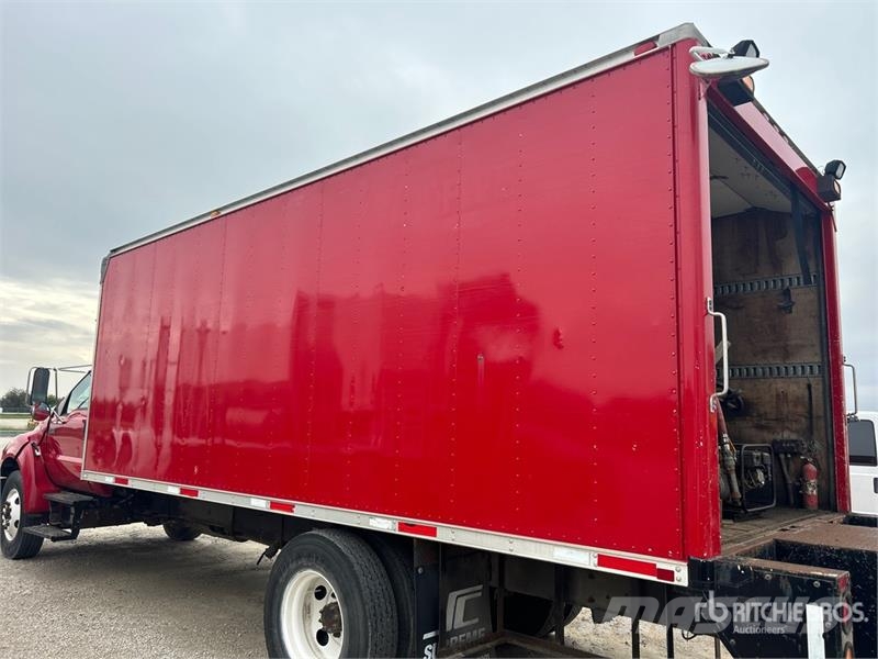 Ford F-750 4x2 Service Truck Komunalna vozila