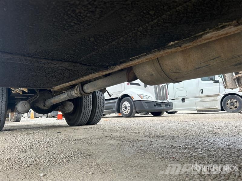 Ford F-750 4x2 Service Truck Komunalna vozila