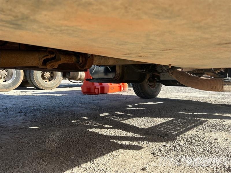 Ford F-750 4x2 Service Truck Kommunalt / generelt kjøretøy