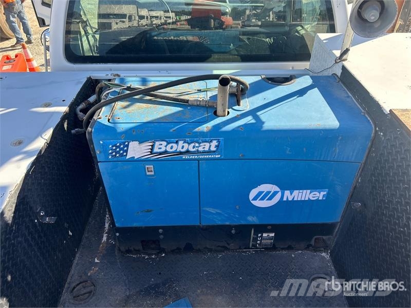 Ford F-750 4x2 Service Truck Kommunalt / generelt kjøretøy
