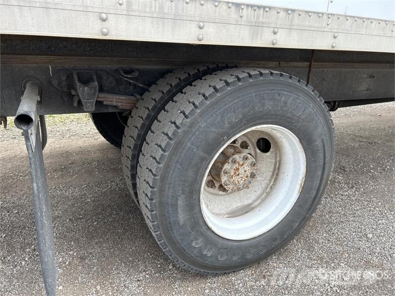 Ford F-750 4x2 Van Truck Φορτηγά Κόφα
