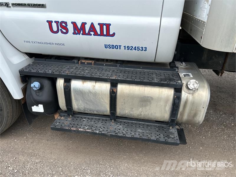 Ford F-750 4x2 Van Truck Φορτηγά Κόφα
