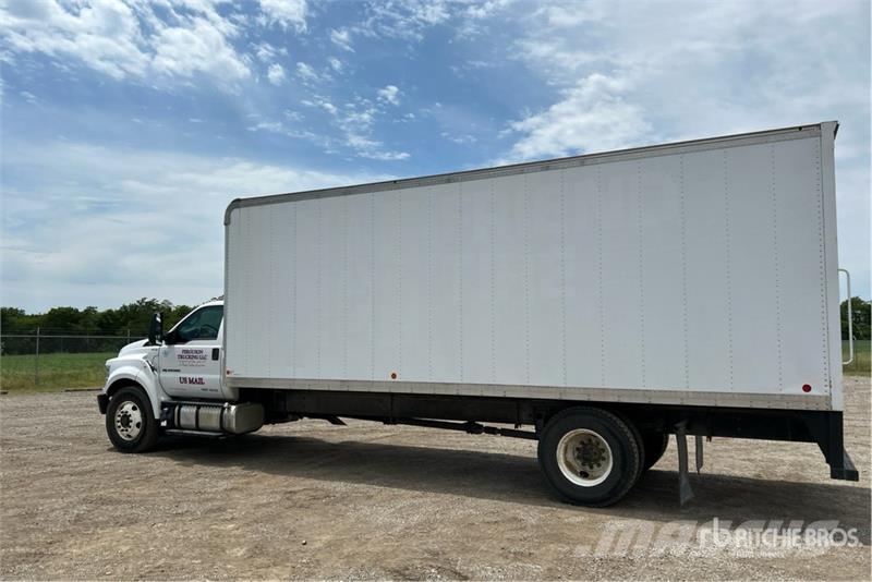 Ford F-750 4x2 Van Truck Φορτηγά Κόφα