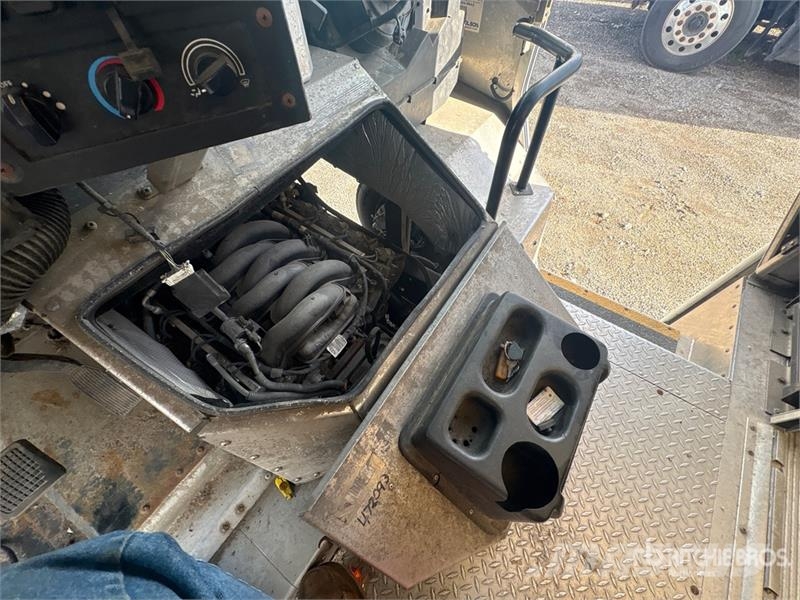 Ford F59 4x2 Step Van Box body