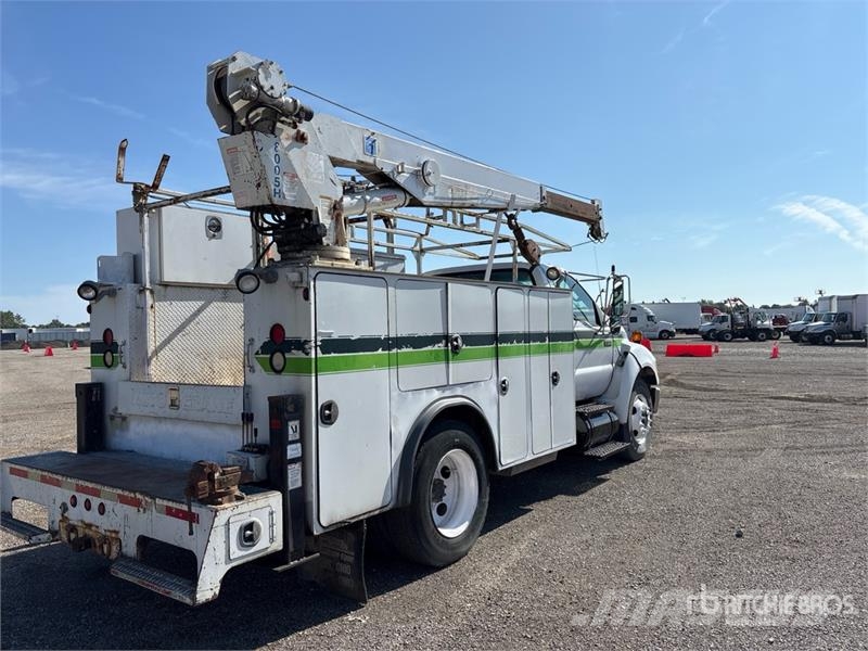 Ford F650 Service Truck Közúti karbantartó haszongépek