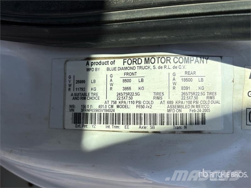 Ford F650 Service Truck Közúti karbantartó haszongépek