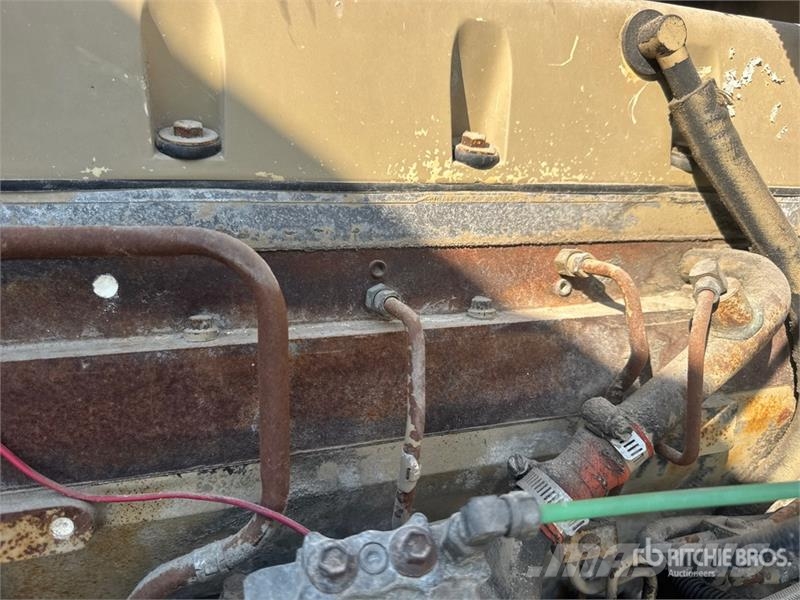 Ford L9000 Ūdens mašīnas