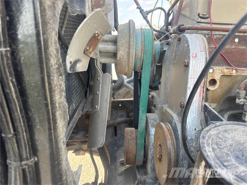 Ford L9000 Ūdens mašīnas