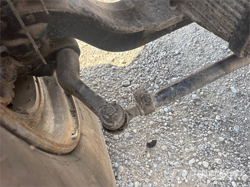 Ford L9000 Ūdens mašīnas