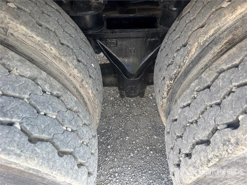 Ford L9000 Ūdens mašīnas