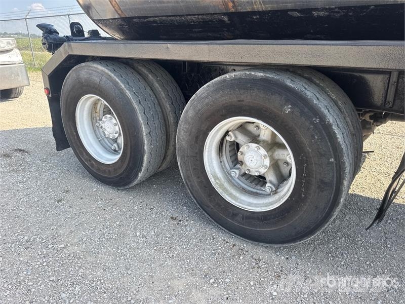 Ford L9000 Ūdens mašīnas