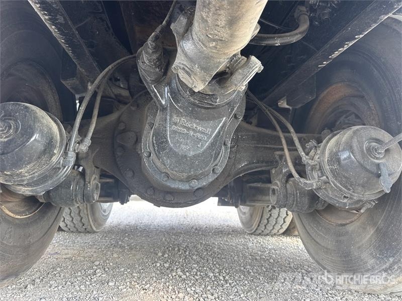 Ford L9000 Ūdens mašīnas